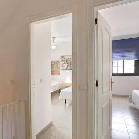 Casa Fanabe Precioso Adosado